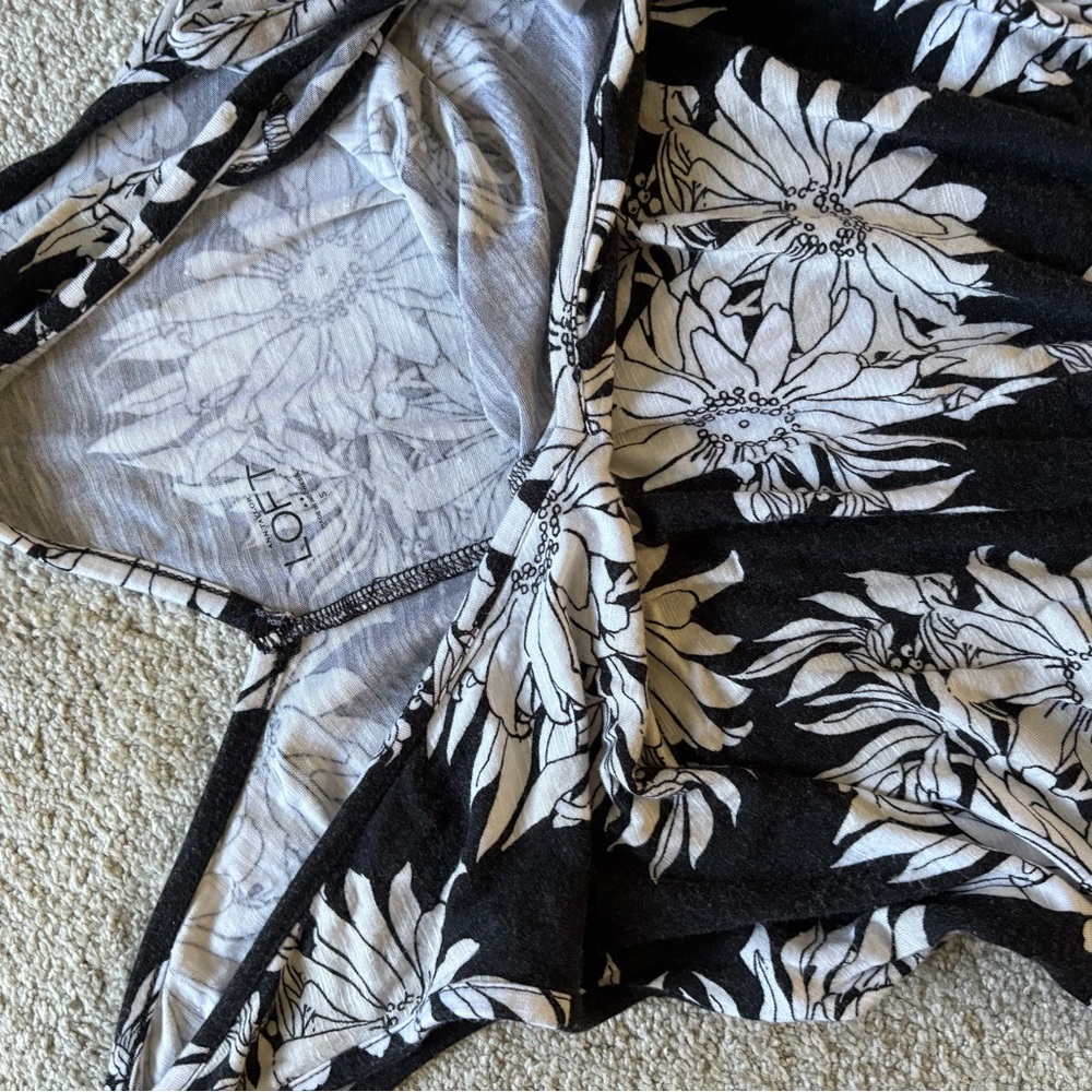 LOFT Monochrome Floral Pattern Dress